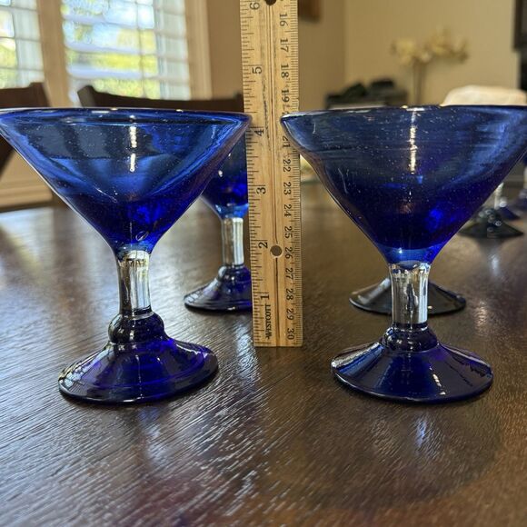 Set of 4 Hand Blown Cobalt Blue Martini / Cocktail Glasses – Clear Stem, Vintage - Picture 10 of 16